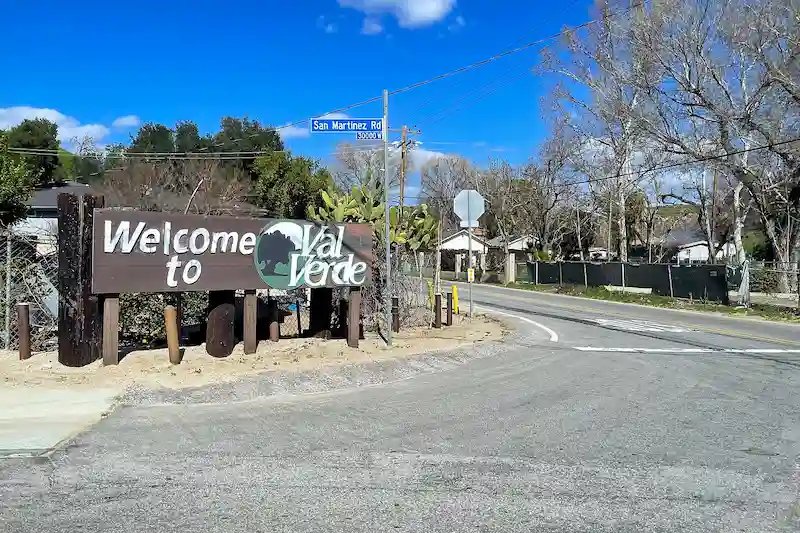 Val Verde